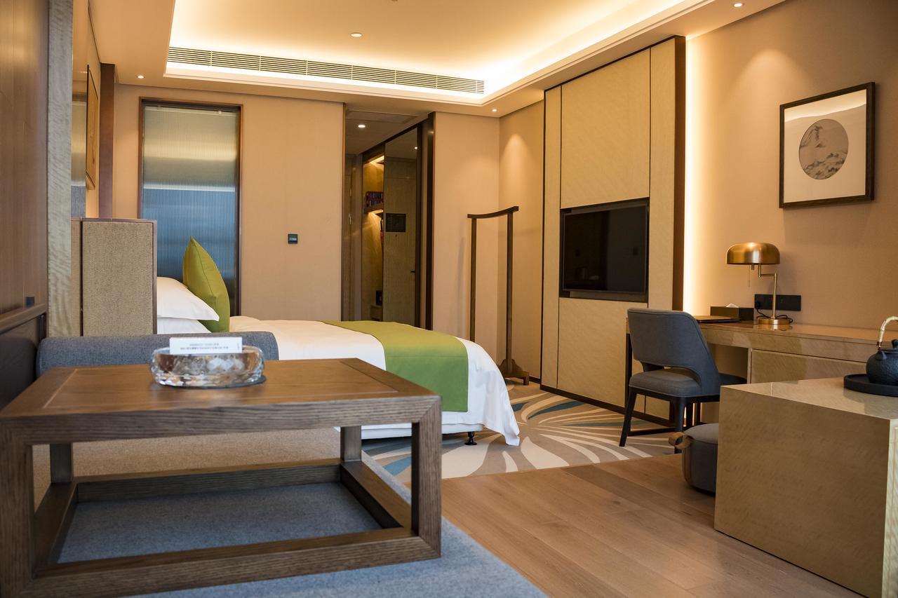 Leshan Ramada Hotel Экстерьер фото
