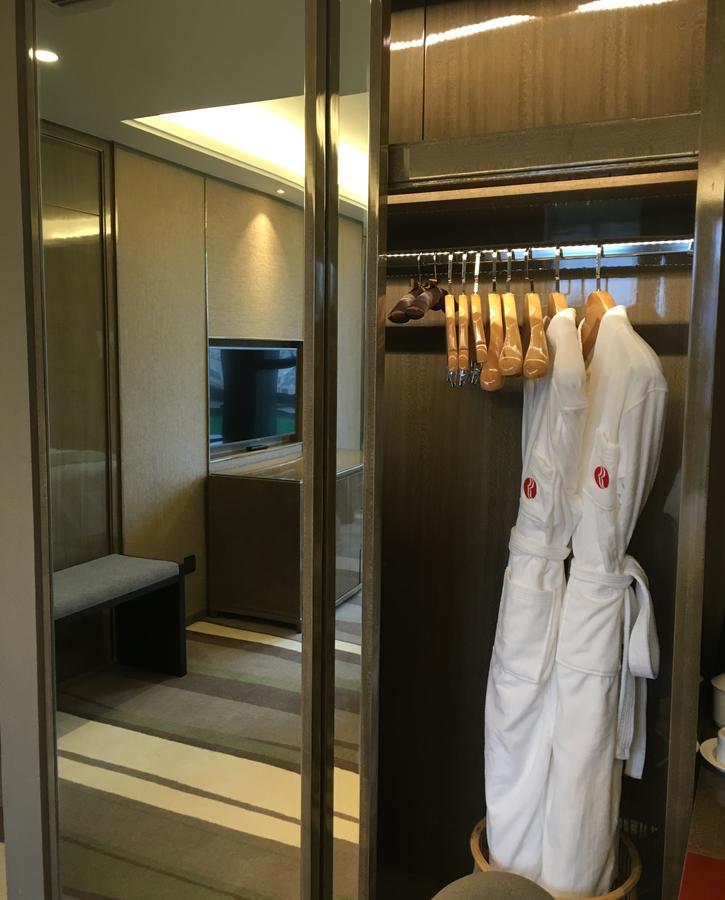Leshan Ramada Hotel Экстерьер фото