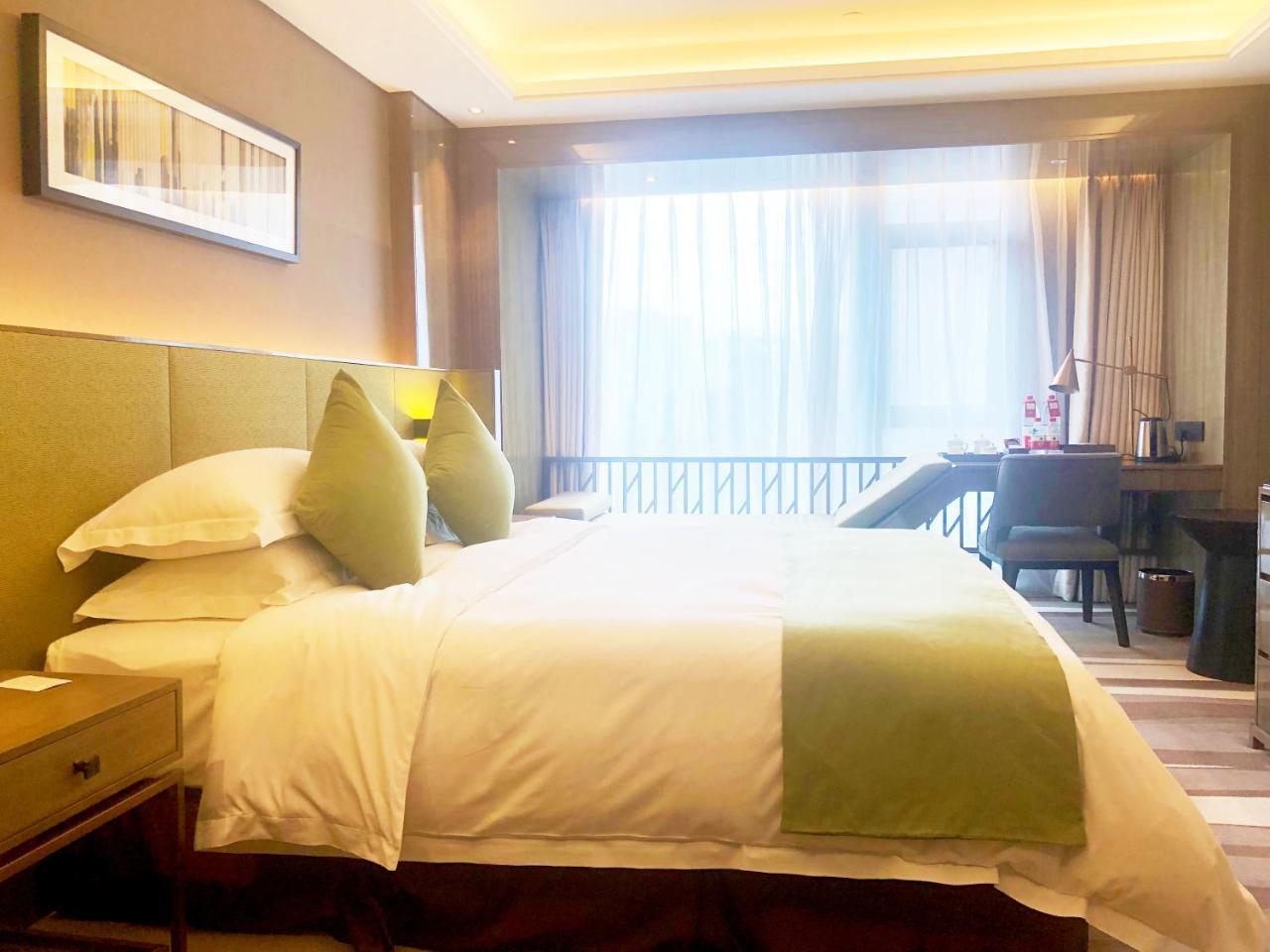 Leshan Ramada Hotel Экстерьер фото
